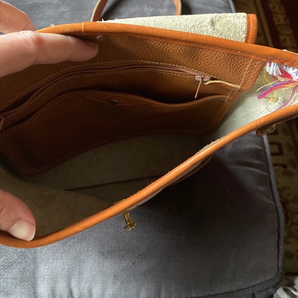 Dooney and Bourke vintage leather bag - Picture 6 of 8